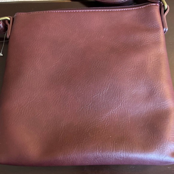 Women Faux Leather Burgundy Crossbody Shoulder Bag Stylish Handbag Soft Tote - Picture 6 of 11